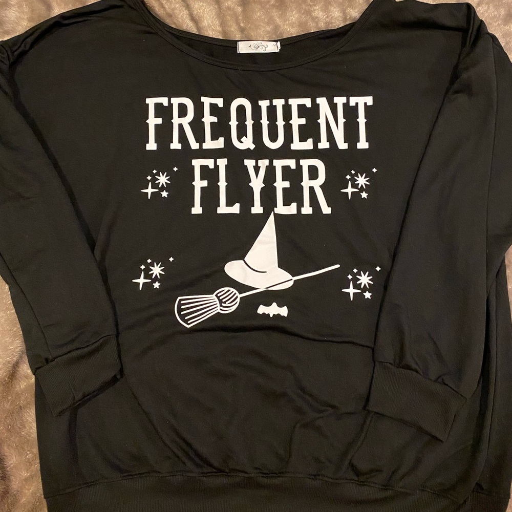 NWOT Frequent Flyer Black Witchy Halloween Slouchy Long Sleeve Shirt XL